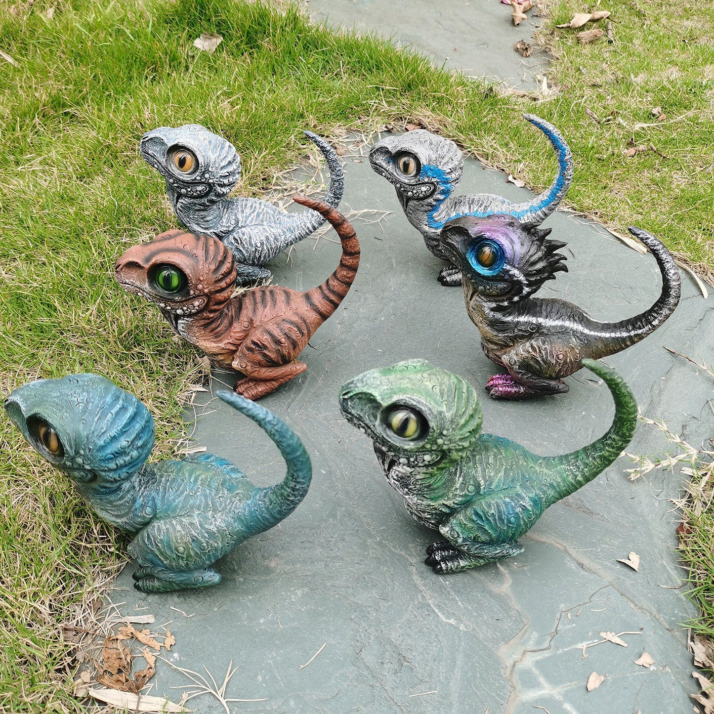 Cute Dinosaur Garden Statues Resin Velociraptor Ornament Realistic Dinosaur Statue For Garden Office Table Decor Kids Gifts